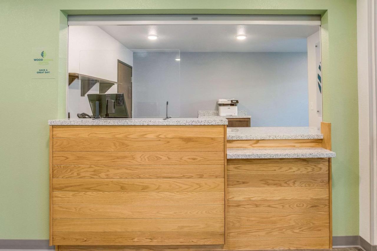 Woodspring Suites Detroit Фармингтон-Хиллз Экстерьер фото