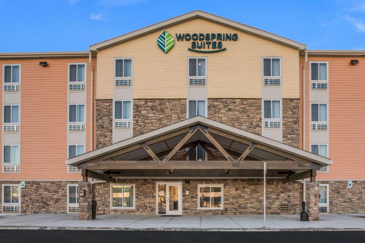 Woodspring Suites Detroit Фармингтон-Хиллз Экстерьер фото