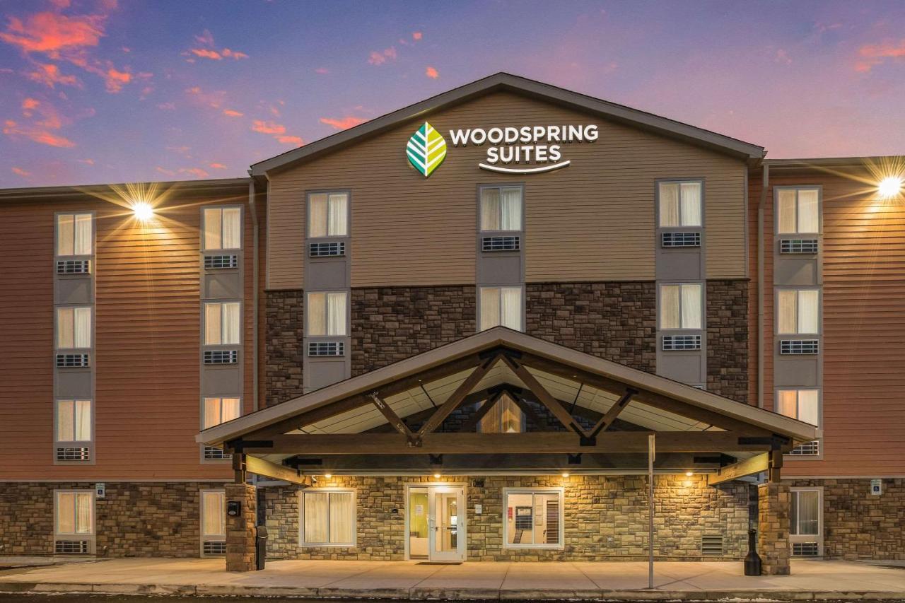 Woodspring Suites Detroit Фармингтон-Хиллз Экстерьер фото