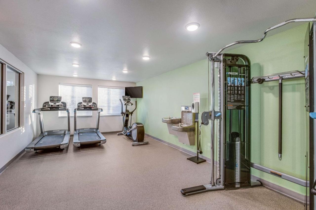 Woodspring Suites Detroit Фармингтон-Хиллз Экстерьер фото